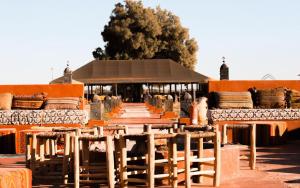 Desert Paradise Lodging