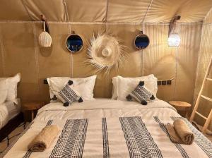 Desert Paradise Lodging