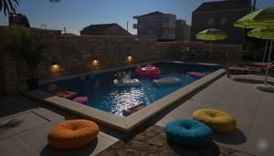 SERENA Pool Apartments