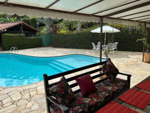 CASA com piscina em ITAIPAVA RJ, no Condomínio Vale da Boa Esperança