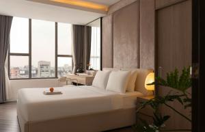 Tresor Residence by Maison de Gu - Premium Studio, 2BR & 3BR Apartments Near City Center - 5 Mins Ben Thanh Market