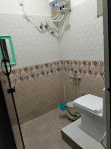 Luxury Furnished AC 2 BHK Flat Feel Like Your Home