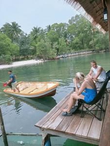 Marada Beach Bungalow