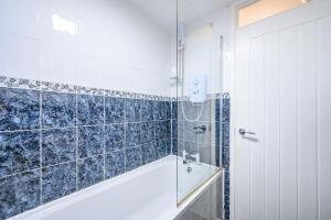 RB10O- Satisfying and Spacious Stay