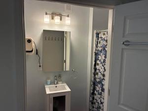 Cozy Nest Near The River