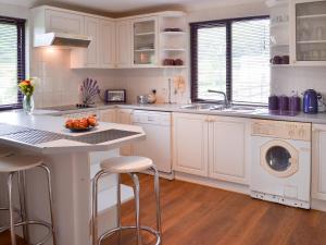 Lake View Cottage - Cv7103