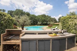 Ultra Luxe Villa w Stunning Pool Paradise