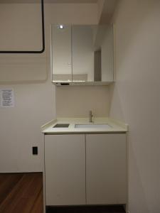 Anon STAY DDP 12 people comfortable 1 minute from airport bus1st floor DDP station Myeongdong Seongsu