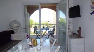 T2 Cabine,Climatisé, Meublé Tourisme 2*,4 couchages,wifi,Narbonne Plage