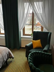 The Old Townhouse II