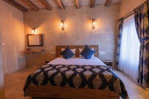 Cappdocia Tughan Cave Hotel