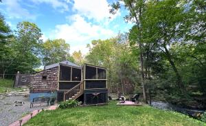 Peaceful Gateway to Island Creek Cottage