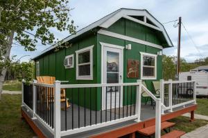 Glacier Springs, A Charming Villa part of Glacier Ridge Vacation Rentals