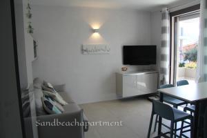 SandBeach Apartment img50