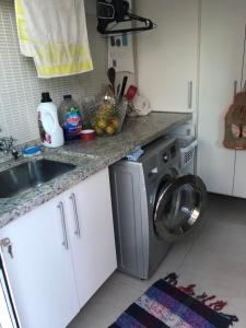 Sobrado amplo e moderno