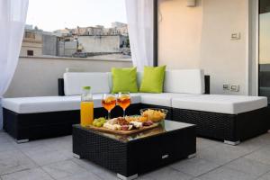 Terrace- Walk to Porta Reale and Cafes - La Casa della Pietra - Near Wine Tasting