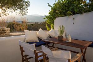 Cleopatra Seaside Homes Paros Greece