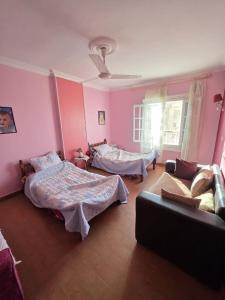 Hadayek pyramids view