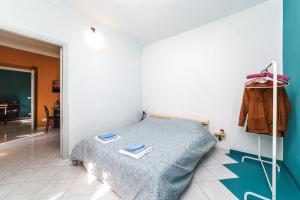 Sunny and quiet apartment, central, 2 rooms, self check-in