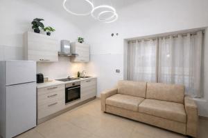 Colosseo Apartment 1 min Metro Vittorio Emanuele