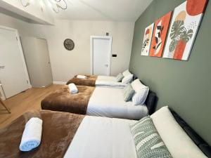 New Kings Cross Apartment