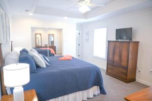 Scarlett Sunset on Dauphin Island