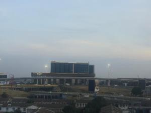 Modern Parkview Suite Airport SGR CBD Access