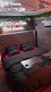 Nuit D Or LoveRoom