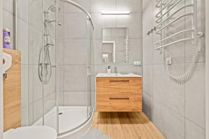 Central Platinum Apartments 4