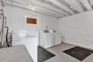 Renovated 2BR in Germantown