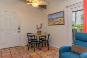 Tiki 204 - Standard 1BR Condo with Balcony Sleeps 4 condo