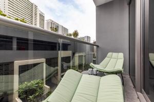 Studio Sterling BusinessBay