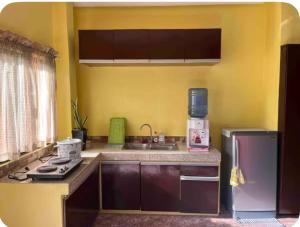 Homey Apartment Near Airport and Beaches-Room3