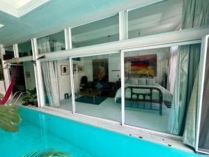 fascinating loft with swimming pool