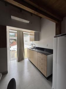 Studio moderno na Barra da Lagoa