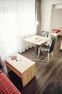 Cosy One-Bedroom Apartment  room in Serviced Apartments by Solaria