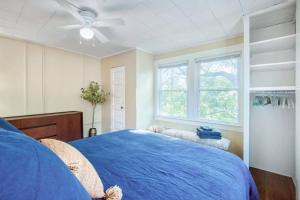 Historic 1Bdrm - Parking - Walk to Restaurants & Westport!