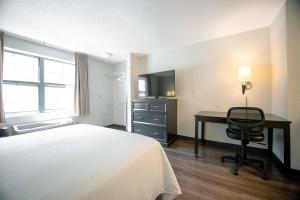 Extended Stay America Suites - Boca Raton - Commerce