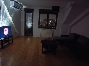 Apartment karpos