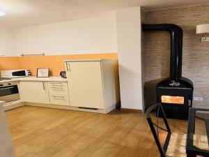 Scenic Holiday Home in Ledro near Spiggia Besta Lido