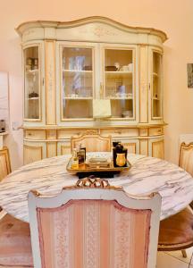 Luxury suite arc de triomphe 130sqm