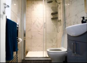 3 bedroom Apartment - 10min walk Stratford station - Sleep 6