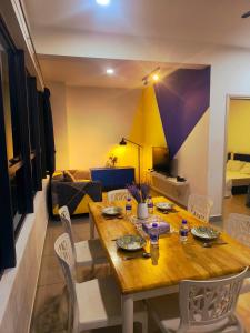 10 Mins to KLCC Cozy Place to Stay