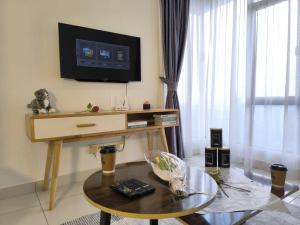 1 Tebrau 2Pax Warm N Cozy SouthkeyMidValley BySTAY