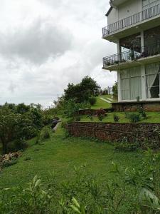 Tranquil Edge Villa
