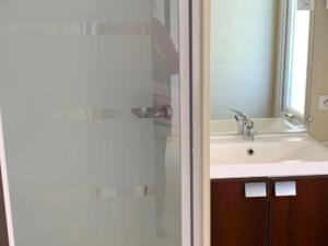 Mobil Home 4 Pers avec Terrasse - Cuisine Équipée - API-1-52-1715