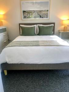 Rye Hide Out - Rye beach retreat