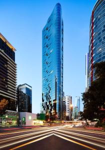 Fully Equipped Shadowplay Apartment