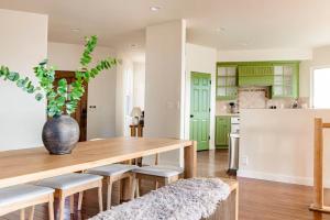 Lakeview Mountain Modern