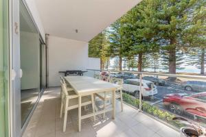 Breeze 2 Beach Front Apartment Prime Location